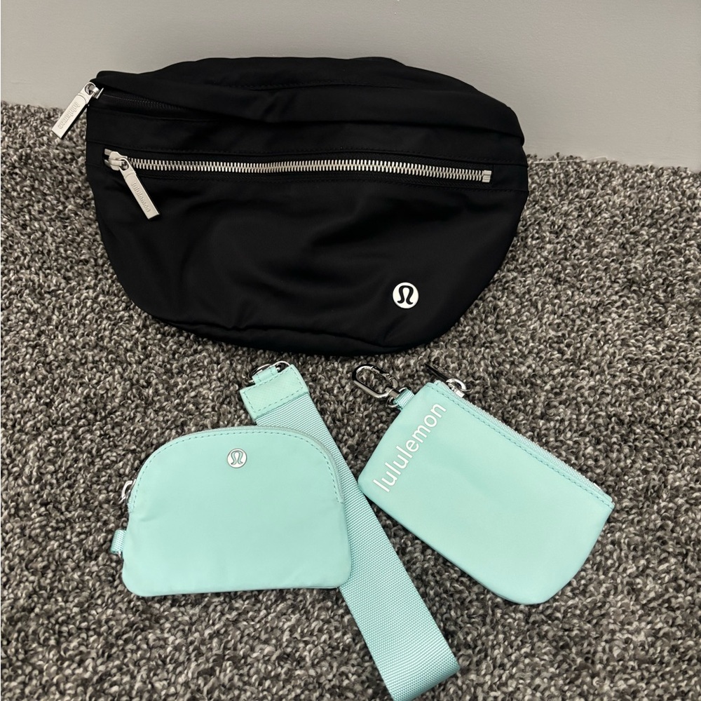 Lululemon City Adventurer Belt Bag
2.5L & Dual Pouch Wristlet